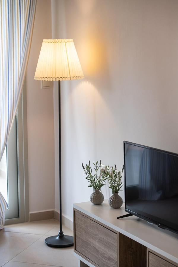 La Strada Apartment Lefkáda エクステリア 写真