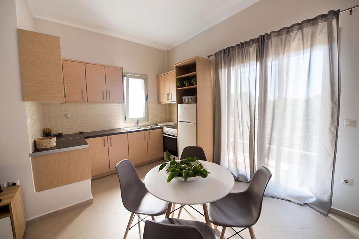 La Strada Apartment Lefkáda エクステリア 写真